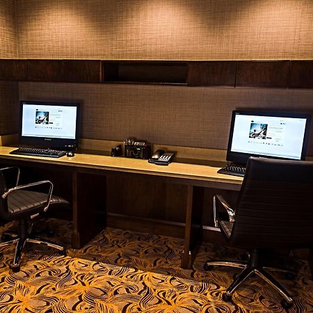 Hampton Inn By Hilton Ottawa Airport المظهر الخارجي الصورة