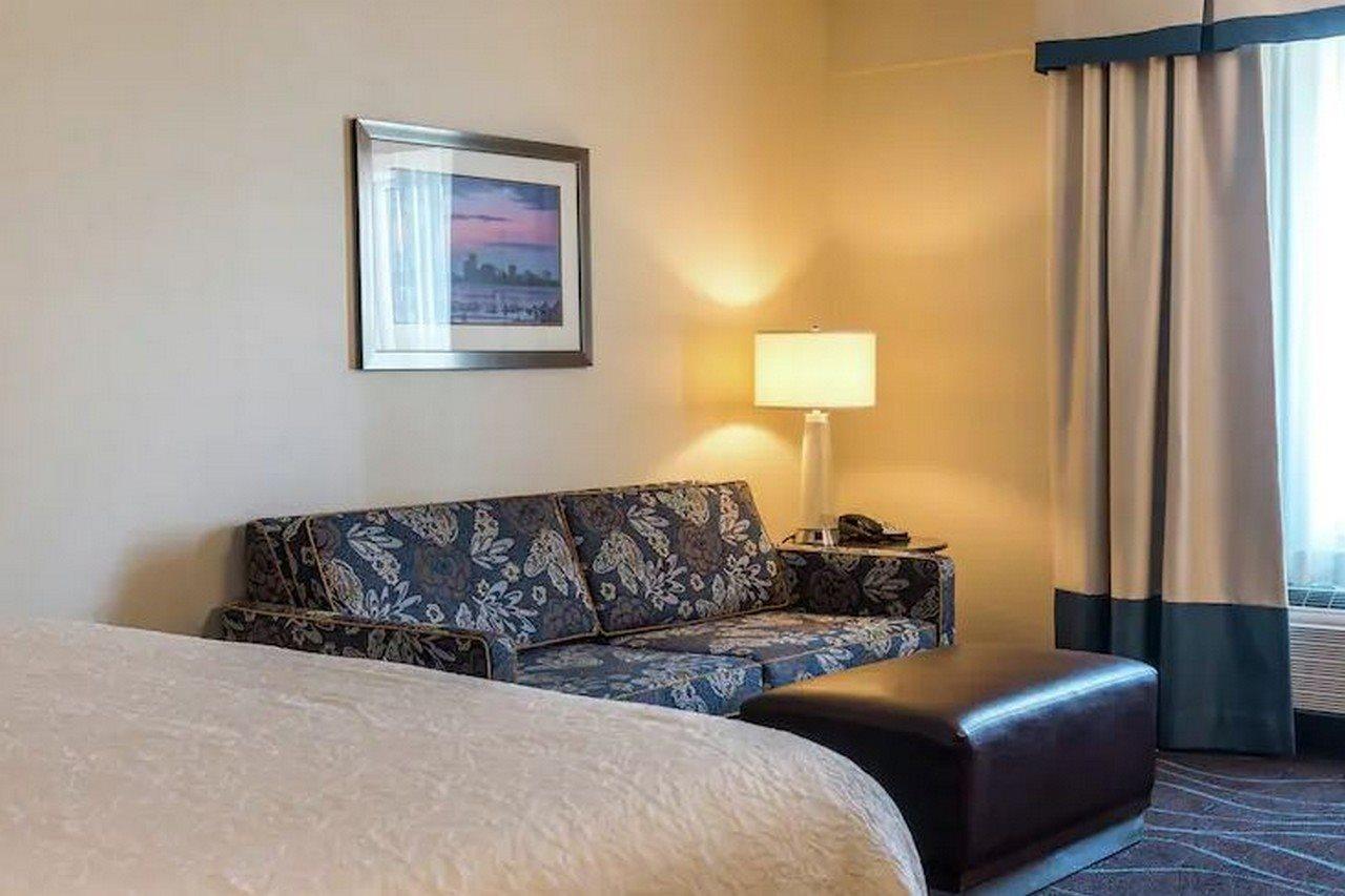 Hampton Inn By Hilton Ottawa Airport المظهر الخارجي الصورة
