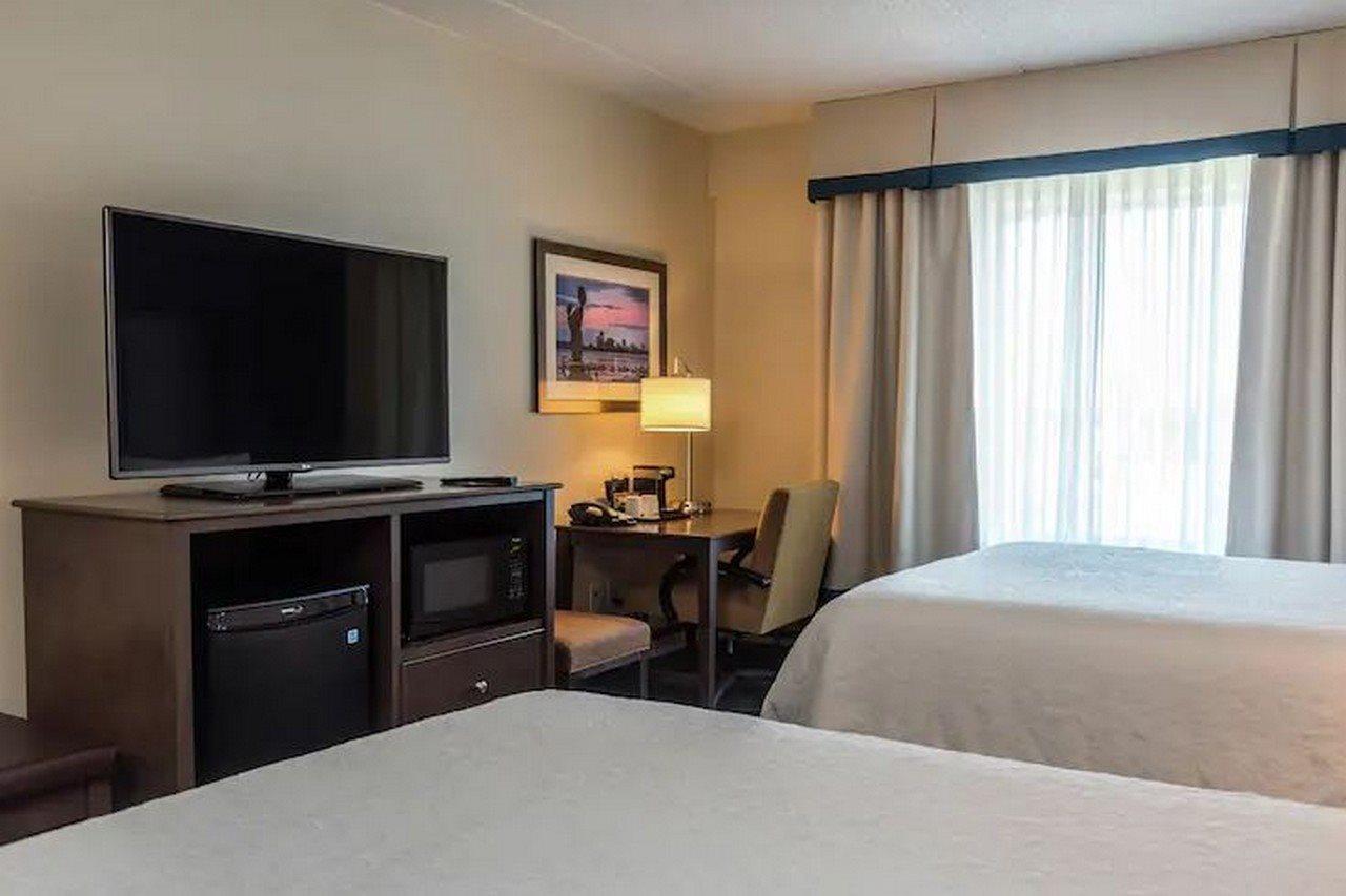 Hampton Inn By Hilton Ottawa Airport المظهر الخارجي الصورة