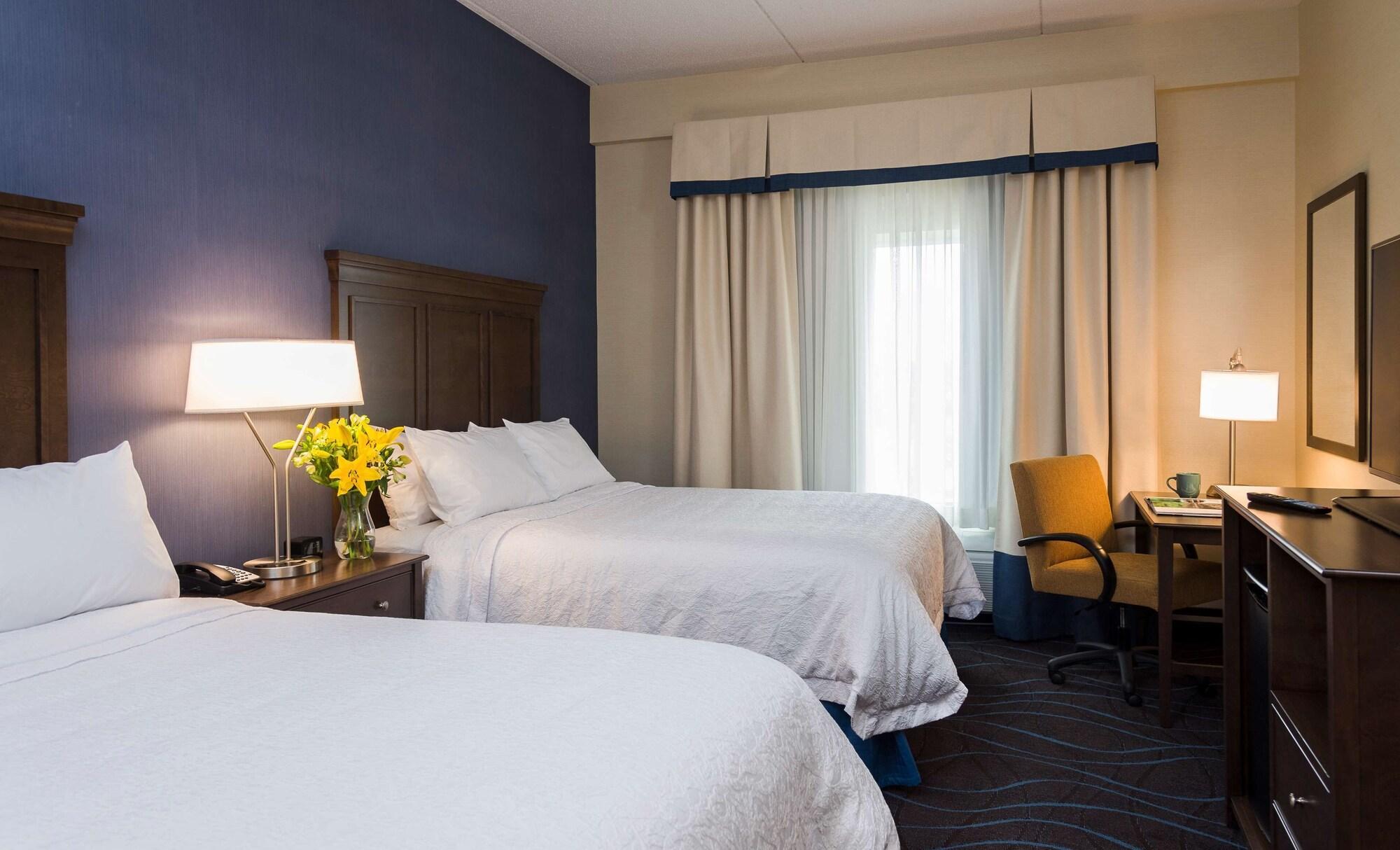 Hampton Inn By Hilton Ottawa Airport المظهر الخارجي الصورة